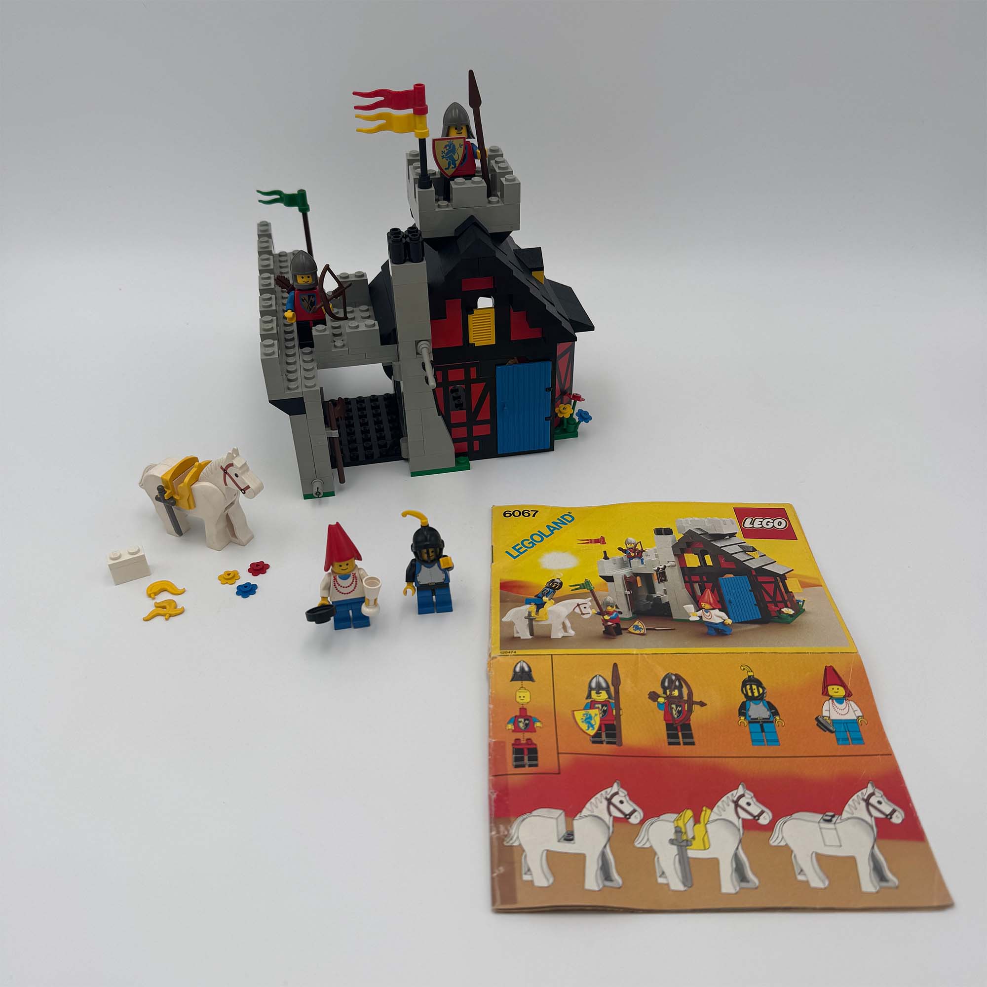 LEGO set 6067 Jaren 80