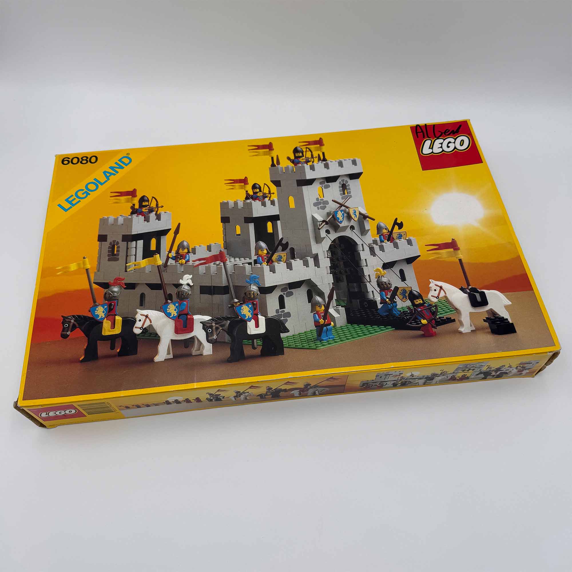 LEGO set 6080 Compleet In Verpakking