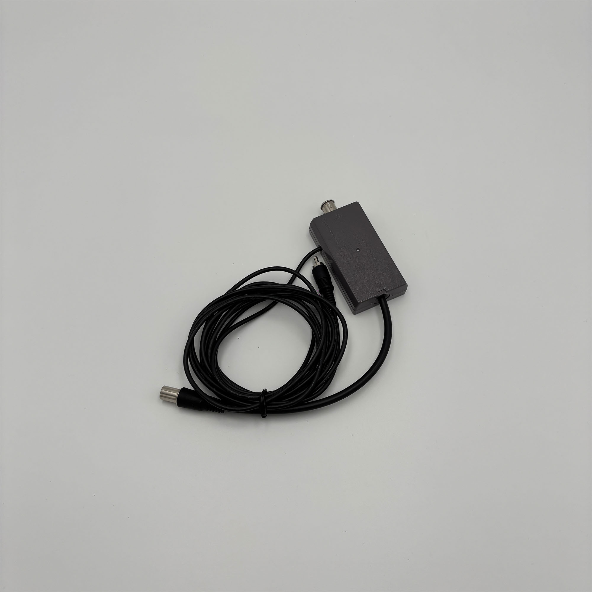 RF AV Adapter Nintendo Nes