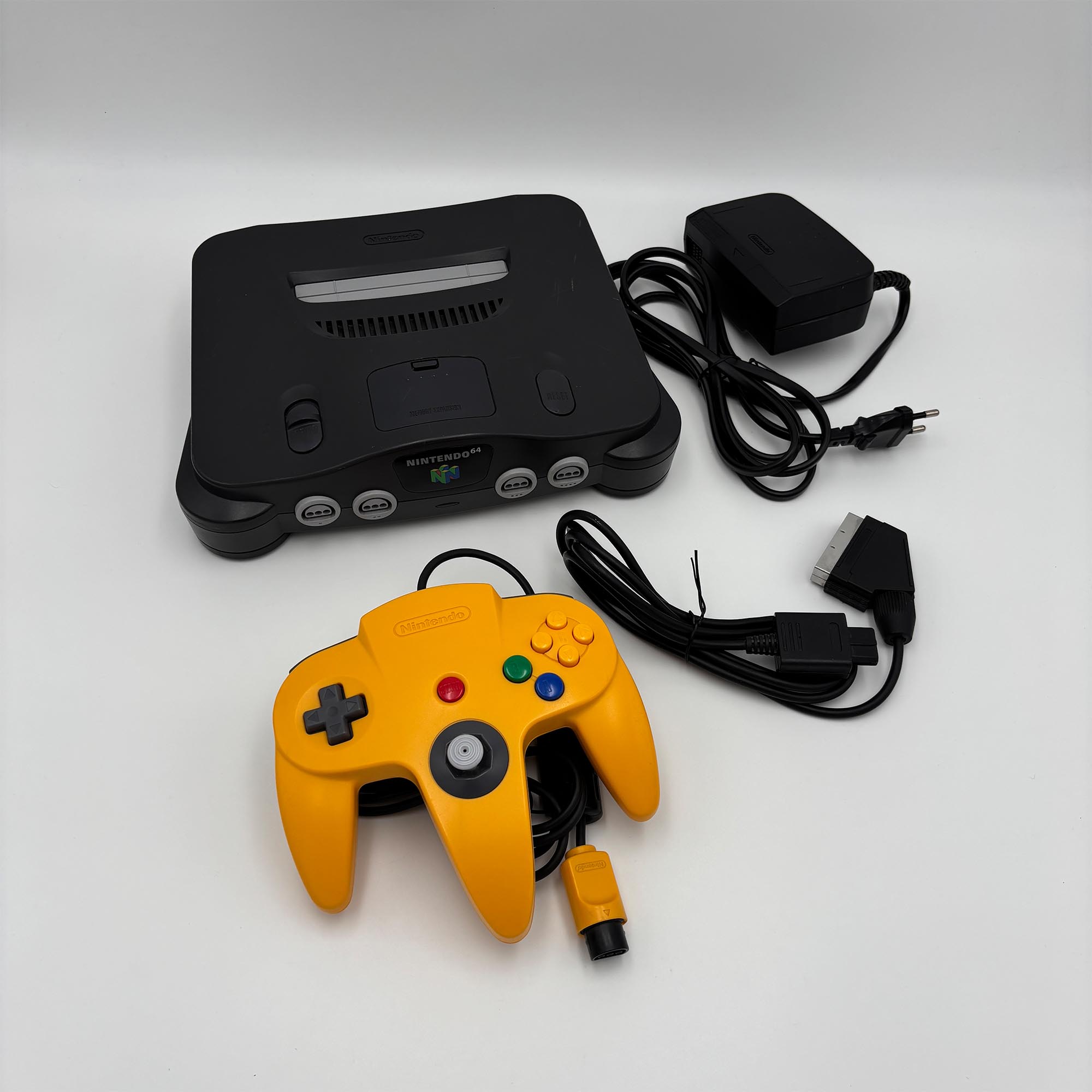 Nintendo 64 Console (Inclusief 1 Controller)