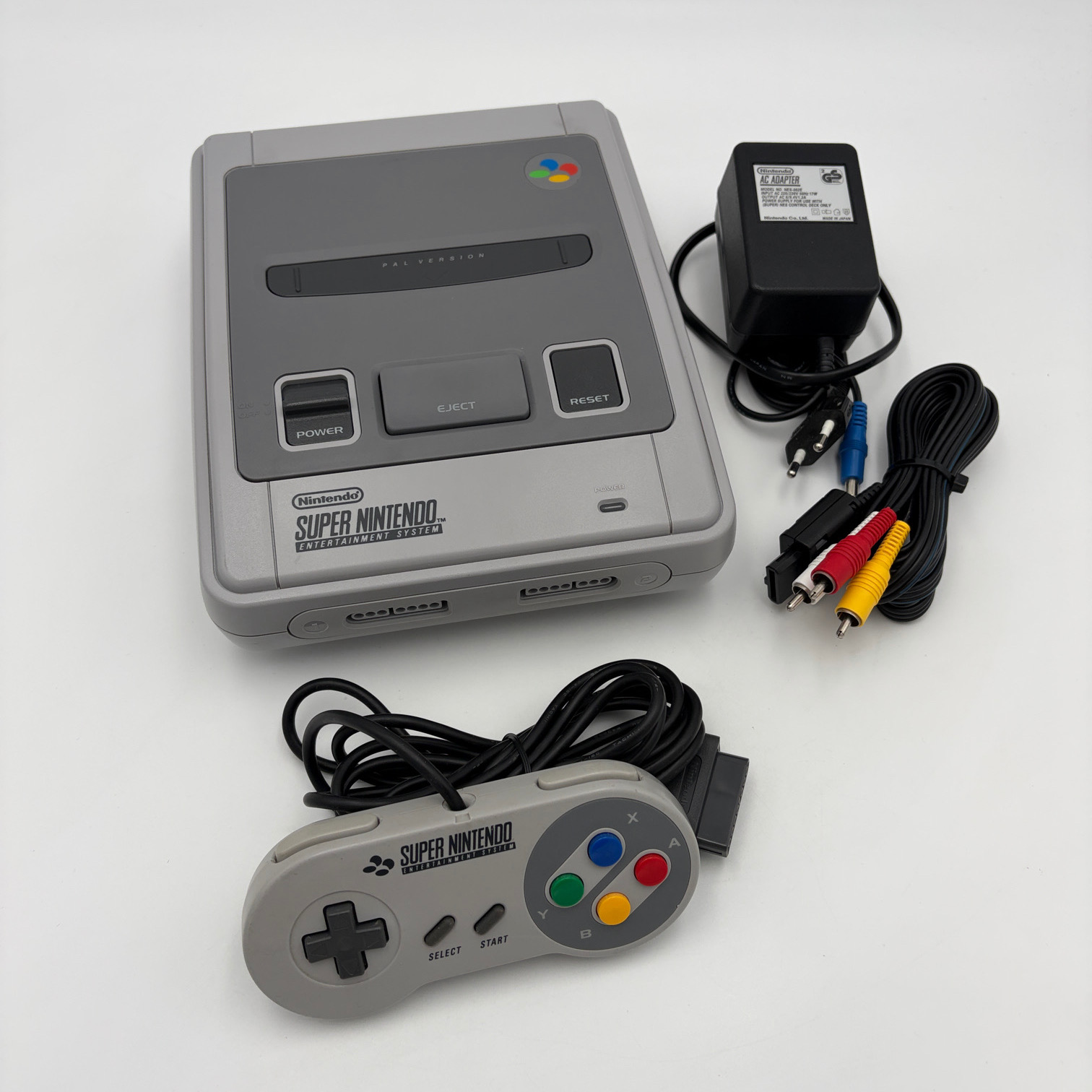 Super Nintendo Console (inclusief 1 controller)