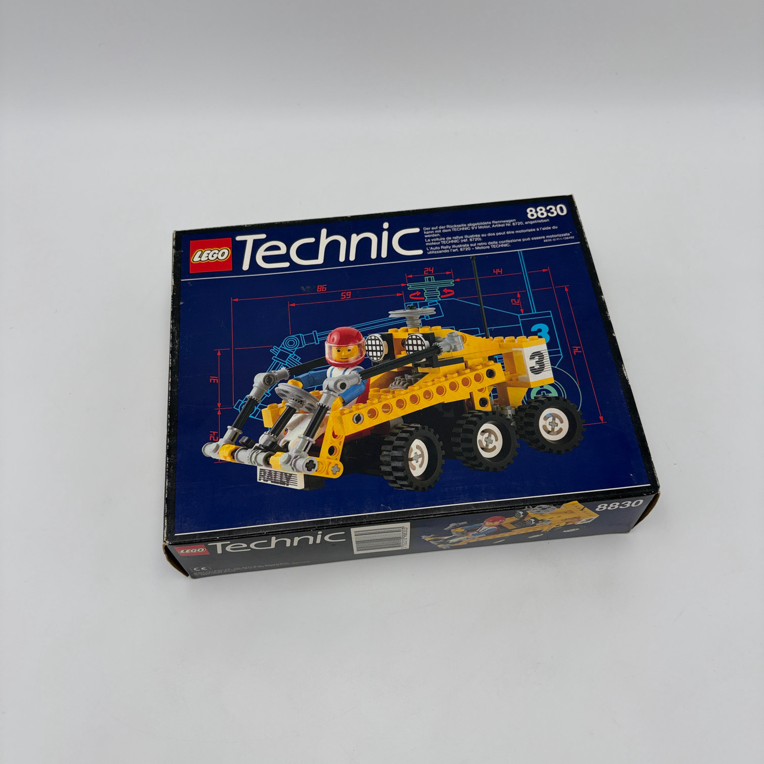 LEGO set 8830 Compleet in Verpakking (Sealed)
